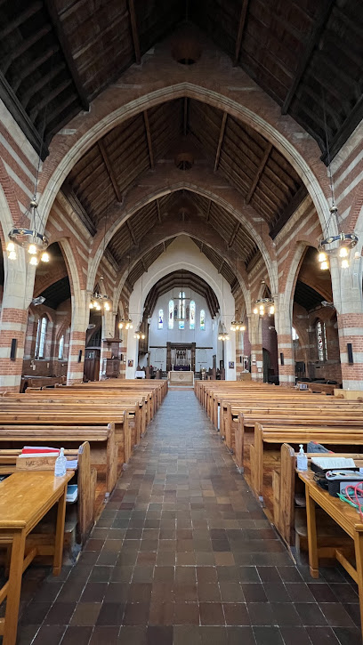 (Croydon) St Luke