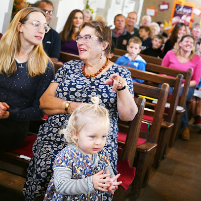 (Locks Heath) St John the Baptist Church