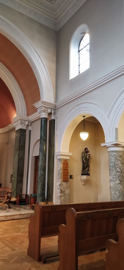 (Exeter) The Blessed Sacrament